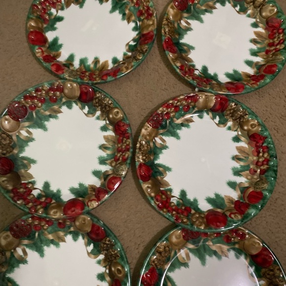 Vintage Set Of 9 Melamine 15”x15”Festive Holiday Large Round Serving 3D Platters - Picture 10 of 15